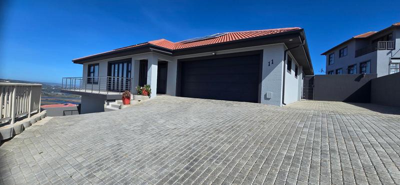 3 Bedroom Property for Sale in Groot Brakrivier Central Western Cape